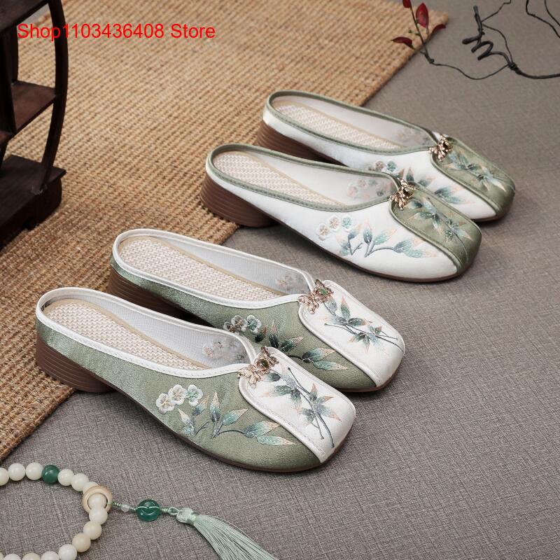 New Embroidered Slippers for H - Ethnic Fashion For Women recension och pris