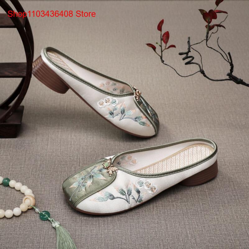 New Embroidered Slippers for H - Ethnic Fashion For Women recension och pris