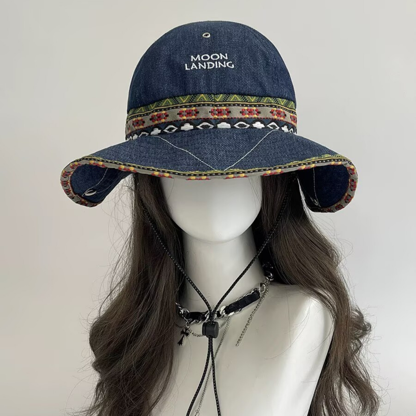 Bohemian Denim Bucket Hat for  - Ethnic Fashion Photography recension och pris