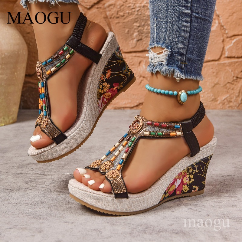 Boho Beaded Floral Wedge Sanda - Ethnic Fashion For Women recension och pris