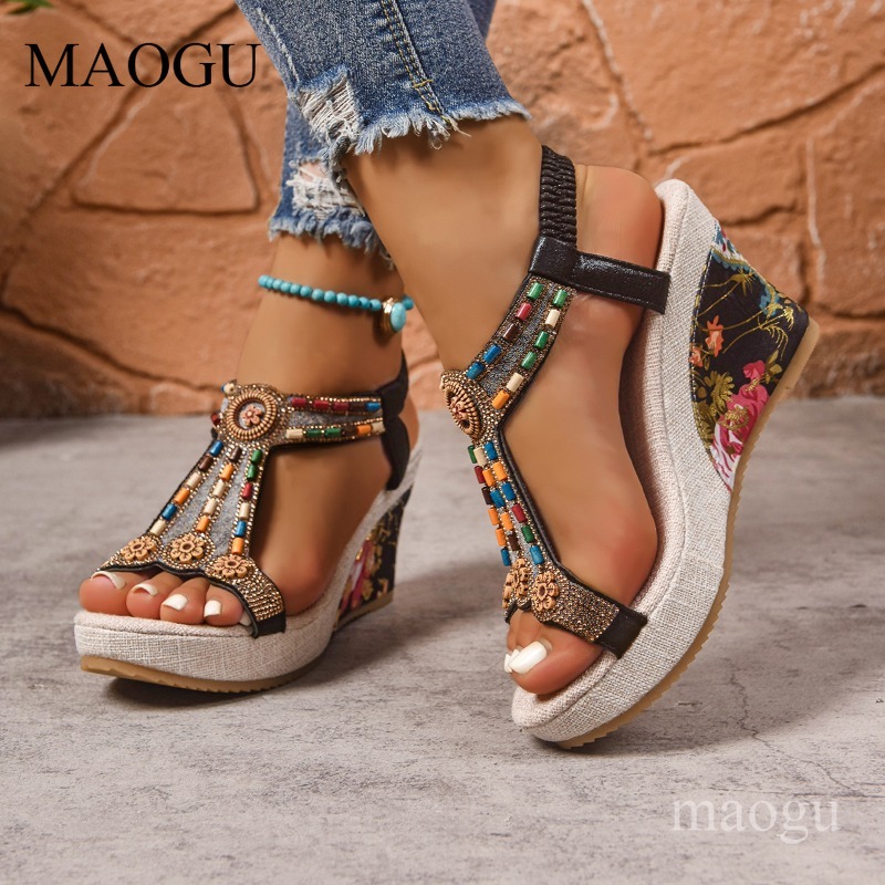 Boho Beaded Floral Wedge Sanda - Ethnic Fashion For Women recension och pris