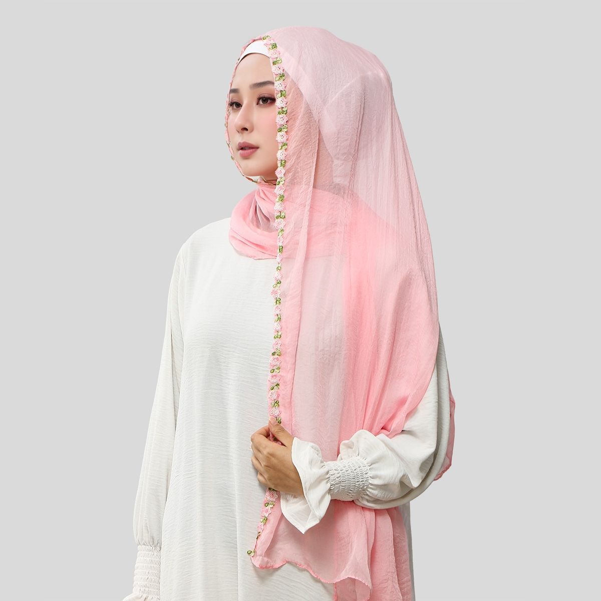 New Rose Embroidery Solid Colo - Ethnic Fashion For Ladies recension och pris