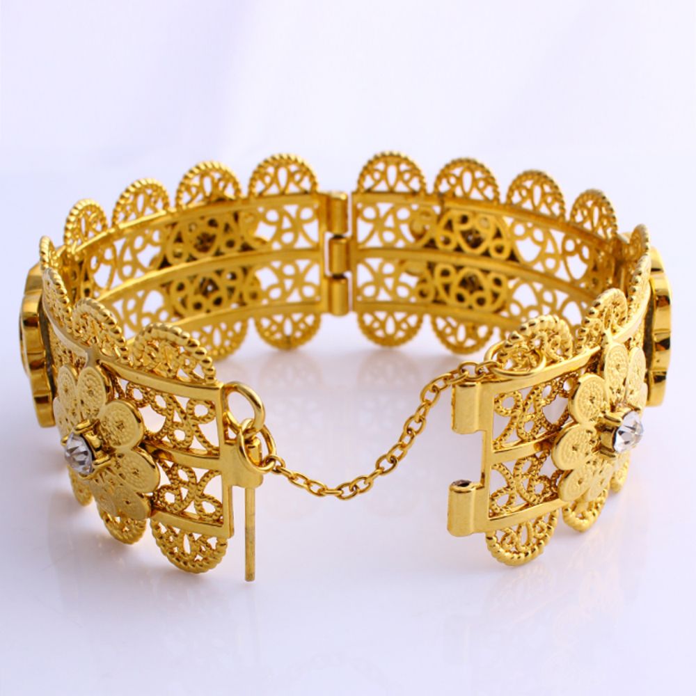 Luxury Women Big Bangle 68mm G - Ethnic Fashion In Dubai recension och pris