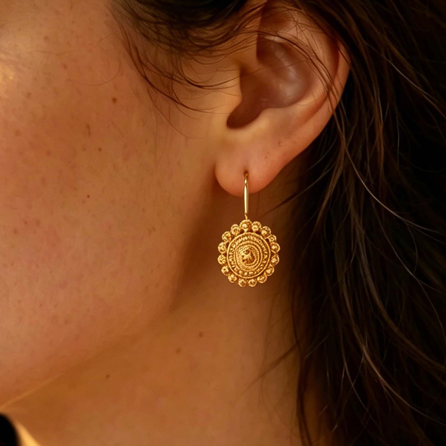 Classic Ethnic Style Earrings  - Ethnic Fashion Photography recension och pris