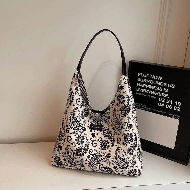 Light Luxury Nylon Patterns La - Women'S Ethnic Fashion Brands recension och pris